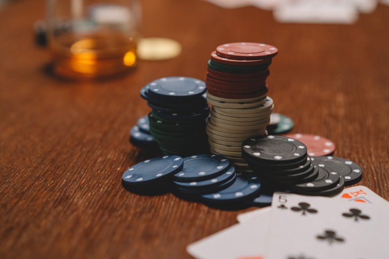 Blackjack spielen, um Geld zu verdienen